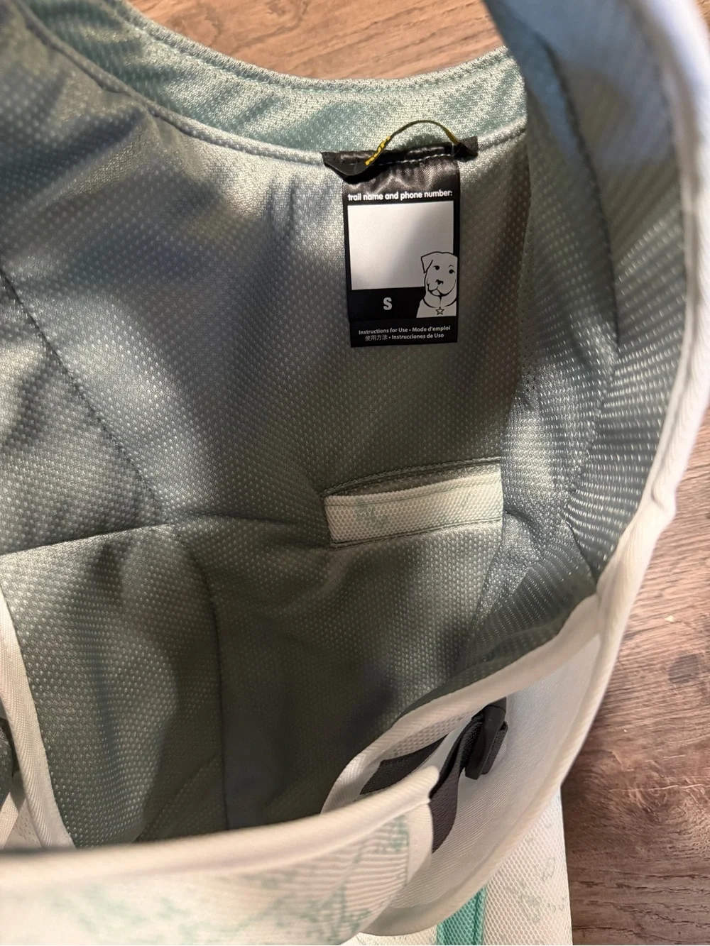 RuffWear condition：brand new